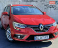 Красный Рено Меган, объемом двигателя 1.2 л и пробегом 130 тыс. км за 10200 $, фото 1 на Automoto.ua