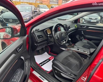 Красный Рено Меган, объемом двигателя 1.5 л и пробегом 235 тыс. км за 14500 $, фото 12 на Automoto.ua