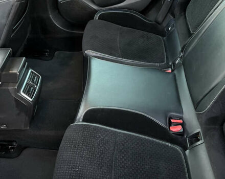 Красный Рено Меган, объемом двигателя 1.46 л и пробегом 285 тыс. км за 12300 $, фото 13 на Automoto.ua