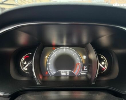 Красный Рено Меган, объемом двигателя 1.5 л и пробегом 235 тыс. км за 14500 $, фото 17 на Automoto.ua