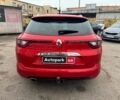 Красный Рено Меган, объемом двигателя 1.5 л и пробегом 235 тыс. км за 14500 $, фото 3 на Automoto.ua