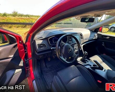 Красный Рено Меган, объемом двигателя 1.5 л и пробегом 164 тыс. км за 14000 $, фото 9 на Automoto.ua