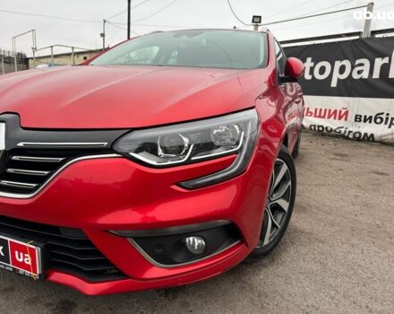 Красный Рено Меган, объемом двигателя 1.5 л и пробегом 235 тыс. км за 14500 $, фото 7 на Automoto.ua