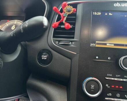 Красный Рено Меган, объемом двигателя 1.5 л и пробегом 235 тыс. км за 14500 $, фото 25 на Automoto.ua