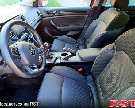 Красный Рено Меган, объемом двигателя 1.5 л и пробегом 220 тыс. км за 12000 $, фото 8 на Automoto.ua