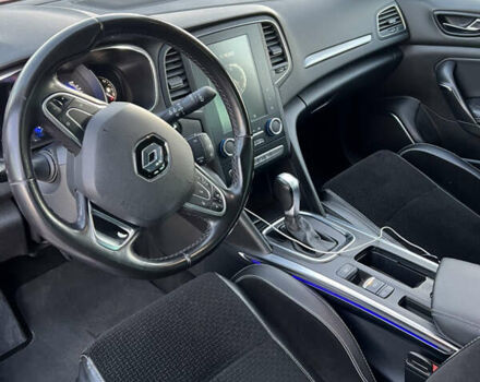 Красный Рено Меган, объемом двигателя 1.46 л и пробегом 285 тыс. км за 12300 $, фото 9 на Automoto.ua