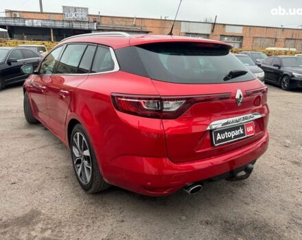 Красный Рено Меган, объемом двигателя 1.5 л и пробегом 235 тыс. км за 14500 $, фото 2 на Automoto.ua