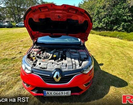 Красный Рено Меган, объемом двигателя 1.5 л и пробегом 164 тыс. км за 14000 $, фото 12 на Automoto.ua