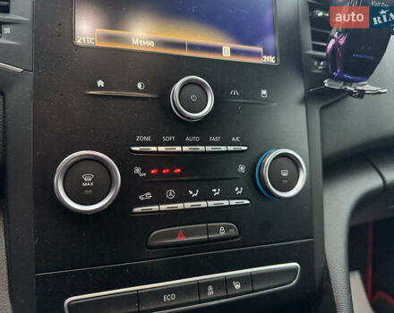 Червоний Рено Меган, об'ємом двигуна 1.5 л та пробігом 235 тис. км за 14500 $, фото 21 на Automoto.ua