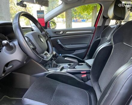 Красный Рено Меган, объемом двигателя 1.5 л и пробегом 202 тыс. км за 12480 $, фото 18 на Automoto.ua