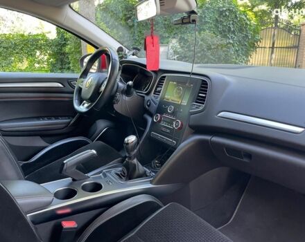 Красный Рено Меган, объемом двигателя 1.5 л и пробегом 202 тыс. км за 12480 $, фото 24 на Automoto.ua