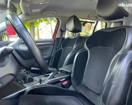 Красный Рено Меган, объемом двигателя 1.5 л и пробегом 202 тыс. км за 12480 $, фото 17 на Automoto.ua