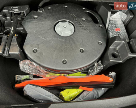 Красный Рено Меган, объемом двигателя 1.5 л и пробегом 209 тыс. км за 13665 $, фото 34 на Automoto.ua