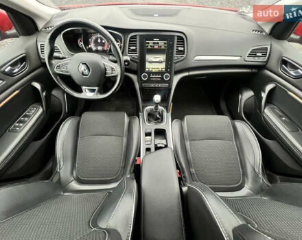 Красный Рено Меган, объемом двигателя 1.5 л и пробегом 209 тыс. км за 13665 $, фото 46 на Automoto.ua