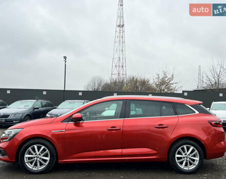 Красный Рено Меган, объемом двигателя 1.5 л и пробегом 209 тыс. км за 13665 $, фото 3 на Automoto.ua