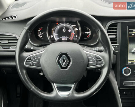 Красный Рено Меган, объемом двигателя 1.5 л и пробегом 209 тыс. км за 13665 $, фото 47 на Automoto.ua