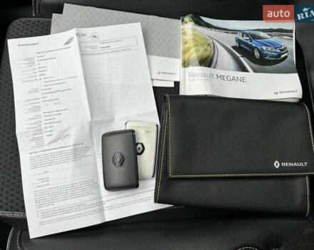 Красный Рено Меган, объемом двигателя 1.5 л и пробегом 209 тыс. км за 13665 $, фото 74 на Automoto.ua