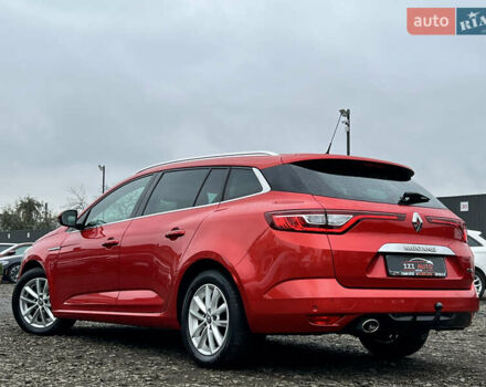 Красный Рено Меган, объемом двигателя 1.5 л и пробегом 209 тыс. км за 13665 $, фото 4 на Automoto.ua