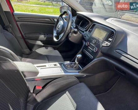 Червоний Рено Меган, об'ємом двигуна 1.46 л та пробігом 78 тис. км за 16000 $, фото 9 на Automoto.ua