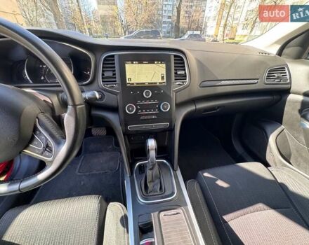 Червоний Рено Меган, об'ємом двигуна 1.46 л та пробігом 78 тис. км за 16000 $, фото 12 на Automoto.ua