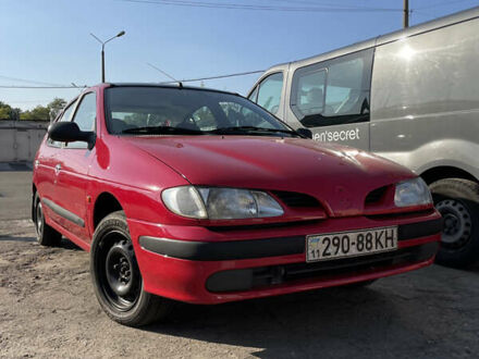 Рено Меган 1998 в Киеве на Automoto.ua Красный Рено Меган, объемом двигателя 1.4 л и пробегом 220 тыс. км за 2850 $, фото 1 на Automoto.ua