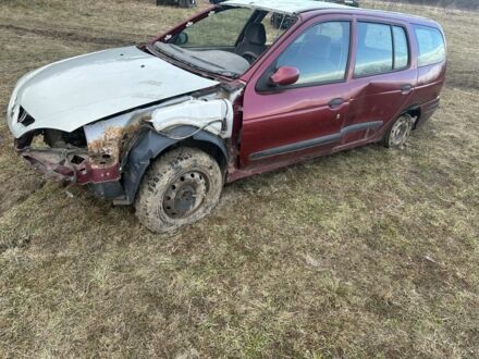 Рено Меган 1999 в Червонограде на Automoto.ua Красный Рено Меган, объемом двигателя 0 л и пробегом 400 тыс. км за 9000 $, фото 1 на Automoto.ua