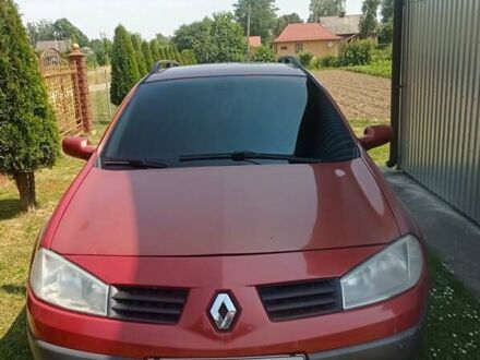 Рено Меган 2003 в Сторожинце на Automoto.ua Красный Рено Меган, объемом двигателя 1.6 л и пробегом 261 тыс. км за 3500 $, фото 1 на Automoto.ua