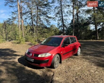 Червоний Рено Меган, об'ємом двигуна 1.39 л та пробігом 160 тис. км за 3300 $, фото 1 на Automoto.ua