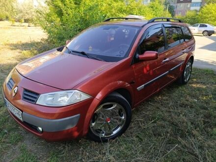 Рено Меган 2004 в Кропивницком (Кировограде) на Automoto.ua Красный Рено Меган, объемом двигателя 2 л и пробегом 280 тыс. км за 5600 $, фото 1 на Automoto.ua