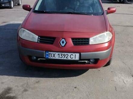 Рено Меган 2004 у Хмельницькому на Automoto.ua Червоний Рено Меган, об'ємом двигуна 2 л та пробігом 326 тис. км за 3000 $, фото 1 на Automoto.ua
