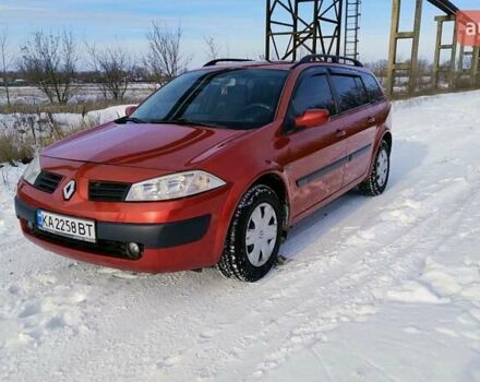 Красный Рено Меган, объемом двигателя 1.6 л и пробегом 250 тыс. км за 4500 $, фото 1 на Automoto.ua