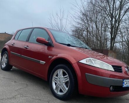 Красный Рено Меган, объемом двигателя 1.6 л и пробегом 270 тыс. км за 2800 $, фото 1 на Automoto.ua