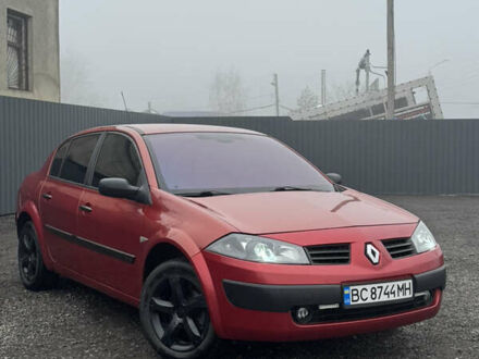 Красный Рено Меган, объемом двигателя 1.6 л и пробегом 315 тыс. км за 4250 $, фото 1 на Automoto.ua