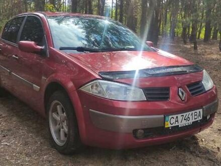 Рено Меган 2005 в Первомайск на Automoto.ua Красный Рено Меган, объемом двигателя 1.39 л и пробегом 152 тыс. км за 3600 $, фото 1 на Automoto.ua
