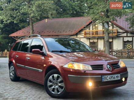 Красный Рено Меган, объемом двигателя 2 л и пробегом 304 тыс. км за 4650 $, фото 1 на Automoto.ua