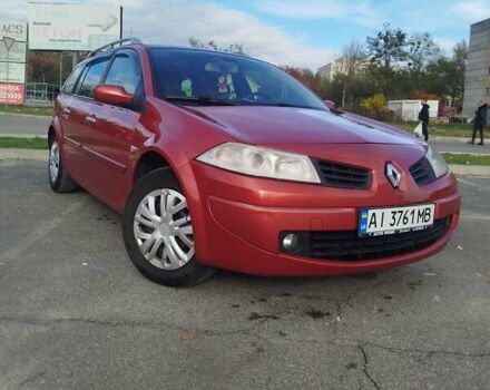 Красный Рено Меган, объемом двигателя 1.6 л и пробегом 201 тыс. км за 5300 $, фото 1 на Automoto.ua