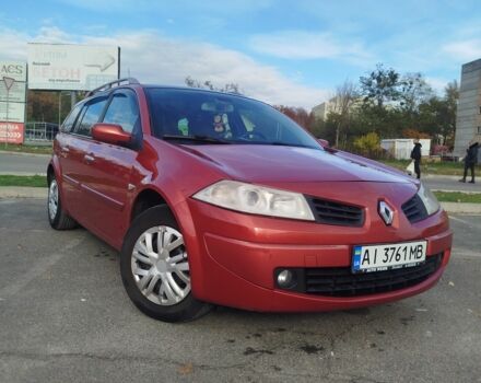 Рено Меган 2006 в Броварах на Automoto.ua Красный Рено Меган, объемом двигателя 1.6 л и пробегом 201 тыс. км за 5300 $, фото 1 на Automoto.ua