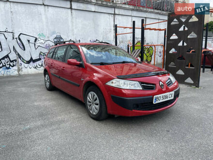 Рено Меган 2006 в Киеве на Automoto.ua Красный Рено Меган, объемом двигателя 1.39 л и пробегом 195 тыс. км за 4599 $, фото 1 на Automoto.ua