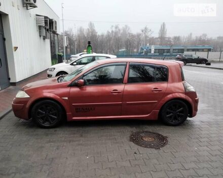 Червоний Рено Меган, об'ємом двигуна 2 л та пробігом 289 тис. км за 5000 $, фото 1 на Automoto.ua
