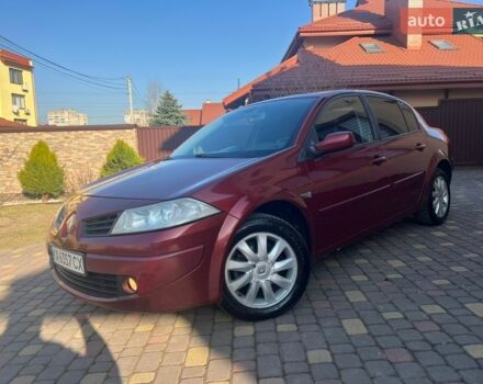 Красный Рено Меган, объемом двигателя 1.6 л и пробегом 315 тыс. км за 3500 $, фото 1 на Automoto.ua