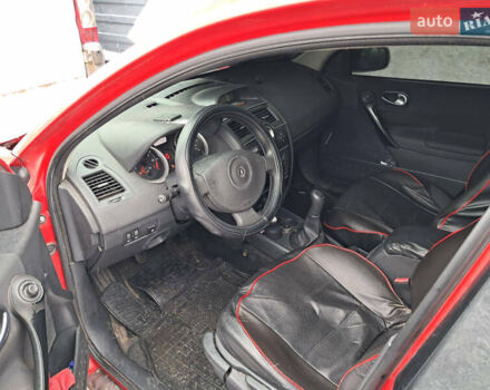 Червоний Рено Меган, об'ємом двигуна 1.6 л та пробігом 270 тис. км за 2000 $, фото 1 на Automoto.ua