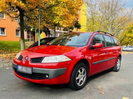 Красный Рено Меган, объемом двигателя 1.6 л и пробегом 185 тыс. км за 4999 $, фото 1 на Automoto.ua