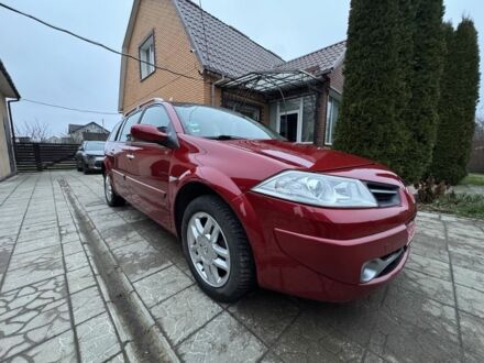 Червоний Рено Меган, об'ємом двигуна 1.6 л та пробігом 216 тис. км за 5599 $, фото 1 на Automoto.ua