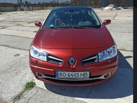 Рено Меган 2008 в Белозерке на Automoto.ua Красный Рено Меган, объемом двигателя 1.5 л и пробегом 240 тыс. км за 6200 $, фото 1 на Automoto.ua