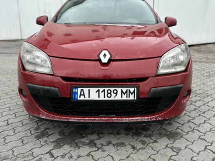 Красный Рено Меган, объемом двигателя 1.46 л и пробегом 270 тыс. км за 4850 $, фото 1 на Automoto.ua