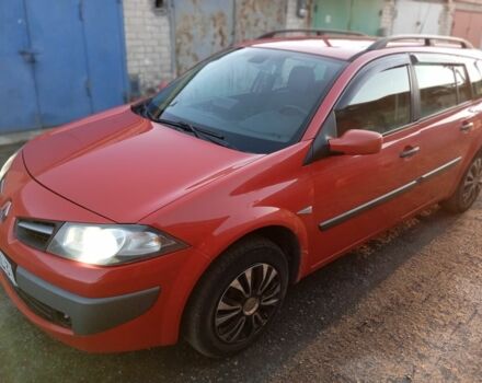 Красный Рено Меган, объемом двигателя 1.6 л и пробегом 215 тыс. км за 6200 $, фото 1 на Automoto.ua