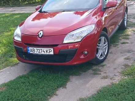 Червоний Рено Меган, об'ємом двигуна 1.46 л та пробігом 128 тис. км за 7100 $, фото 1 на Automoto.ua