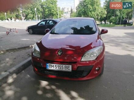 Рено Меган 2010 в Сумах на Automoto.ua Красный Рено Меган, объемом двигателя 1.5 л и пробегом 180 тыс. км за 8150 $, фото 1 на Automoto.ua