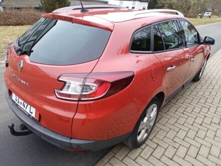Красный Рено Меган, объемом двигателя 2 л и пробегом 189 тыс. км за 2375 $, фото 1 на Automoto.ua