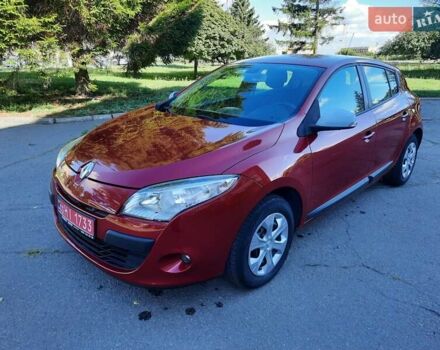 Красный Рено Меган, объемом двигателя 1.6 л и пробегом 223 тыс. км за 7500 $, фото 1 на Automoto.ua